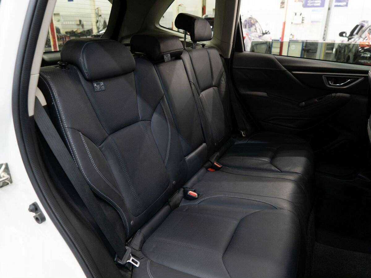 Купить Subaru Forester с пробегом. Фото: #8