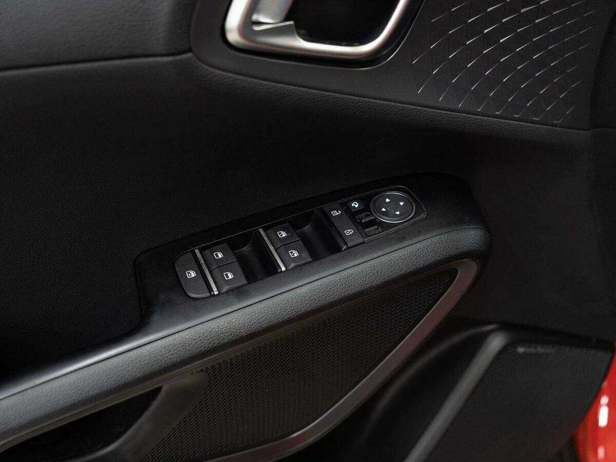 Купить Kia Soul с пробегом. Фото: #13