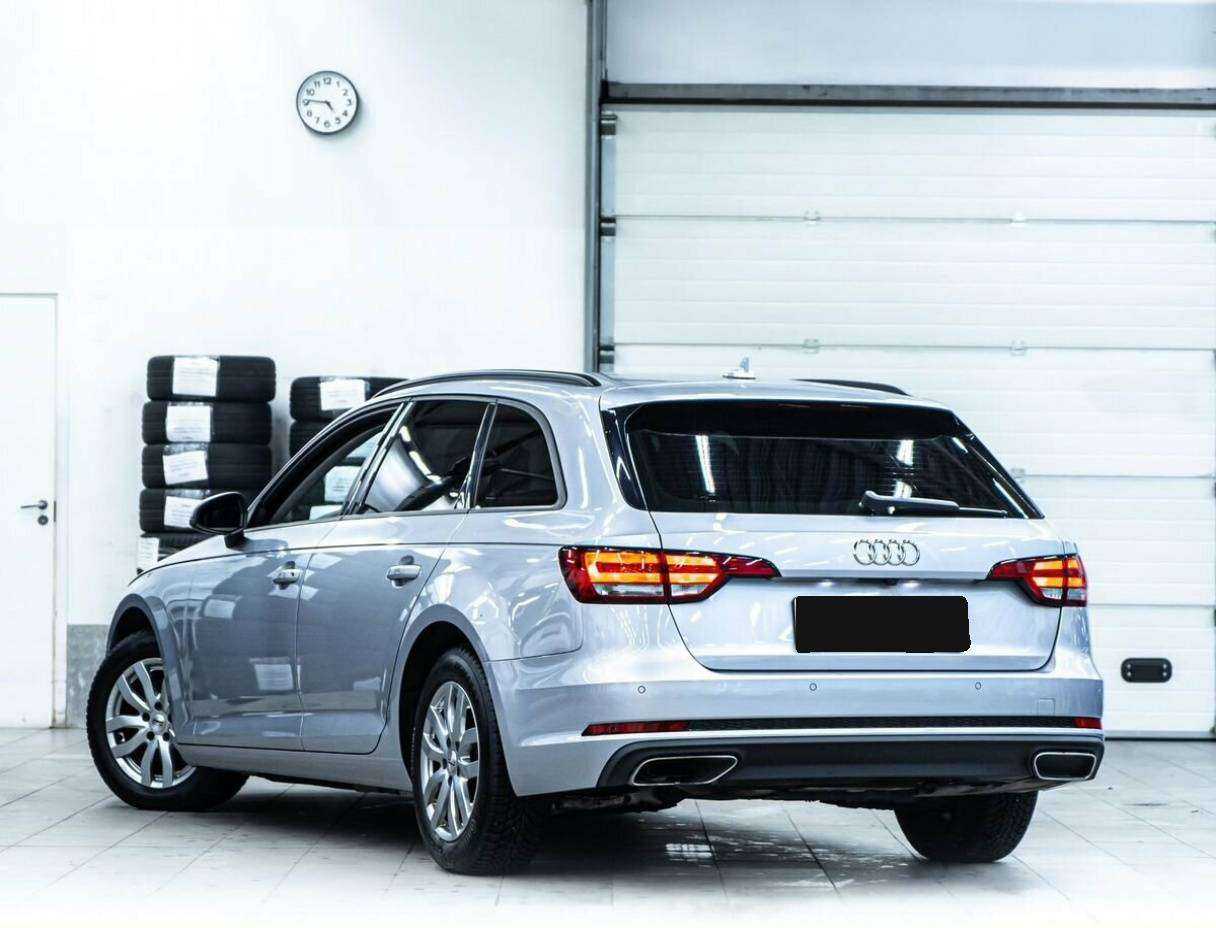 Купить Audi A4 с пробегом. Фото: #3