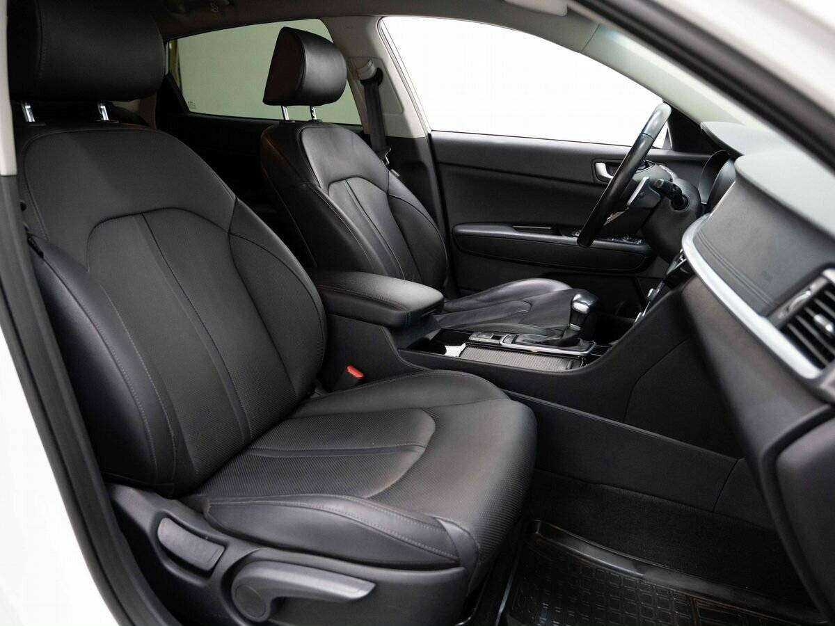 Купить Kia Optima с пробегом. Фото: #6