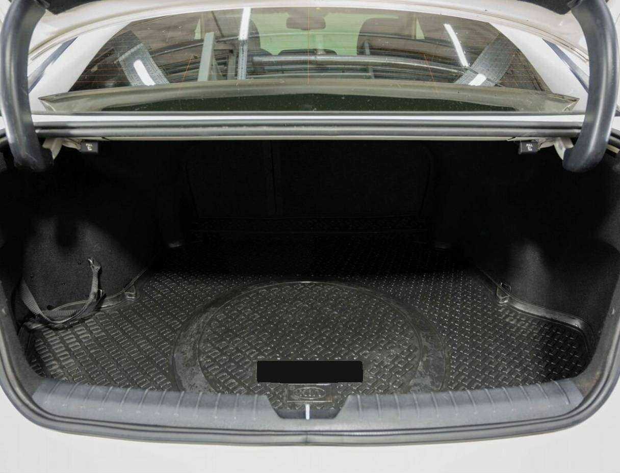 Купить Kia Optima с пробегом. Фото: #21