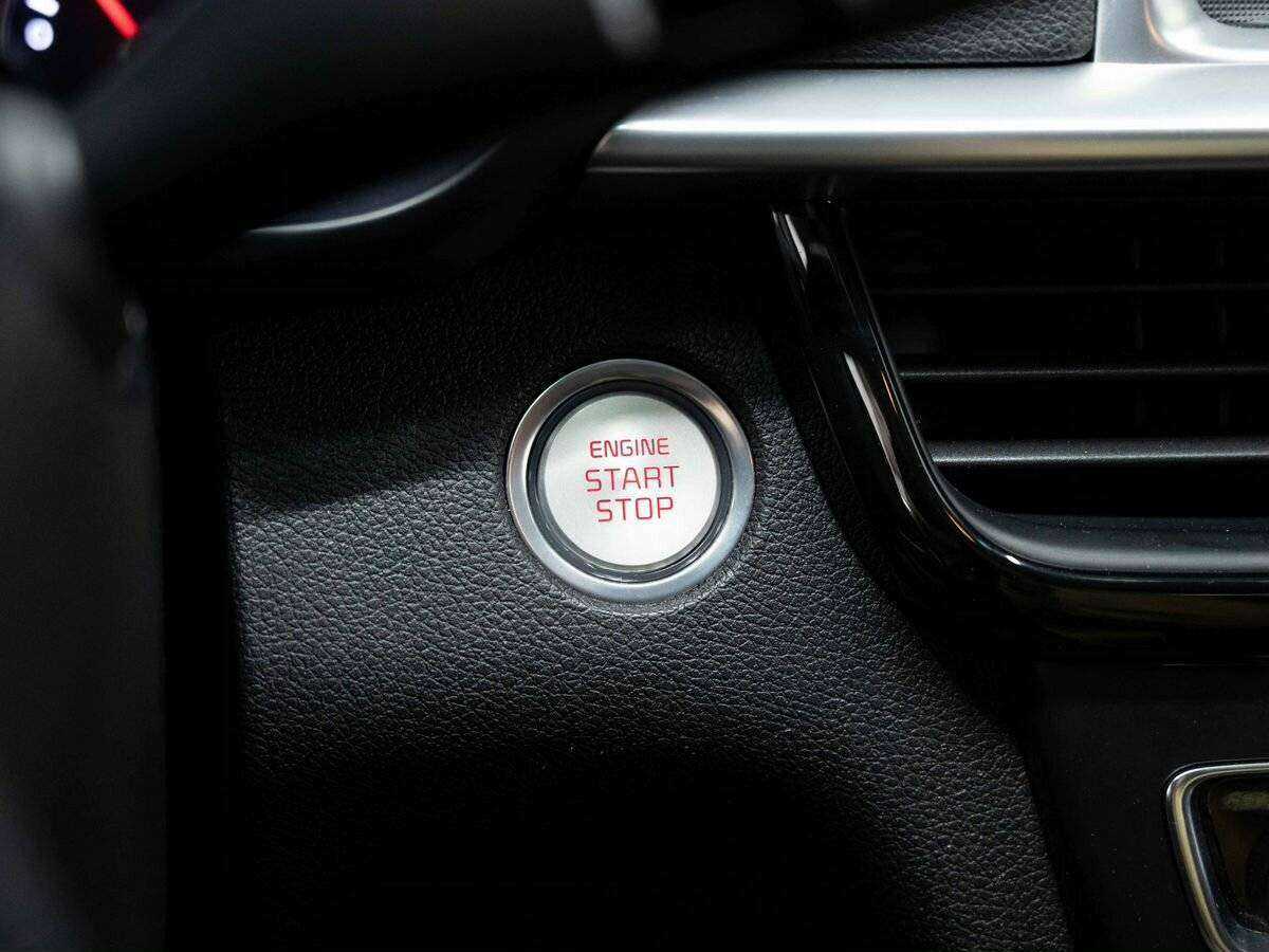 Купить Kia Optima с пробегом. Фото: #25