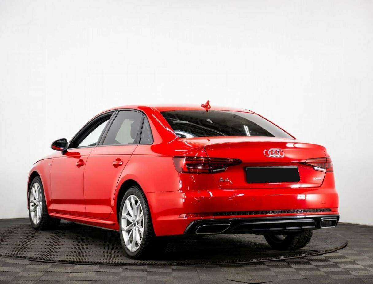 Купить Audi A4 с пробегом. Фото: #3