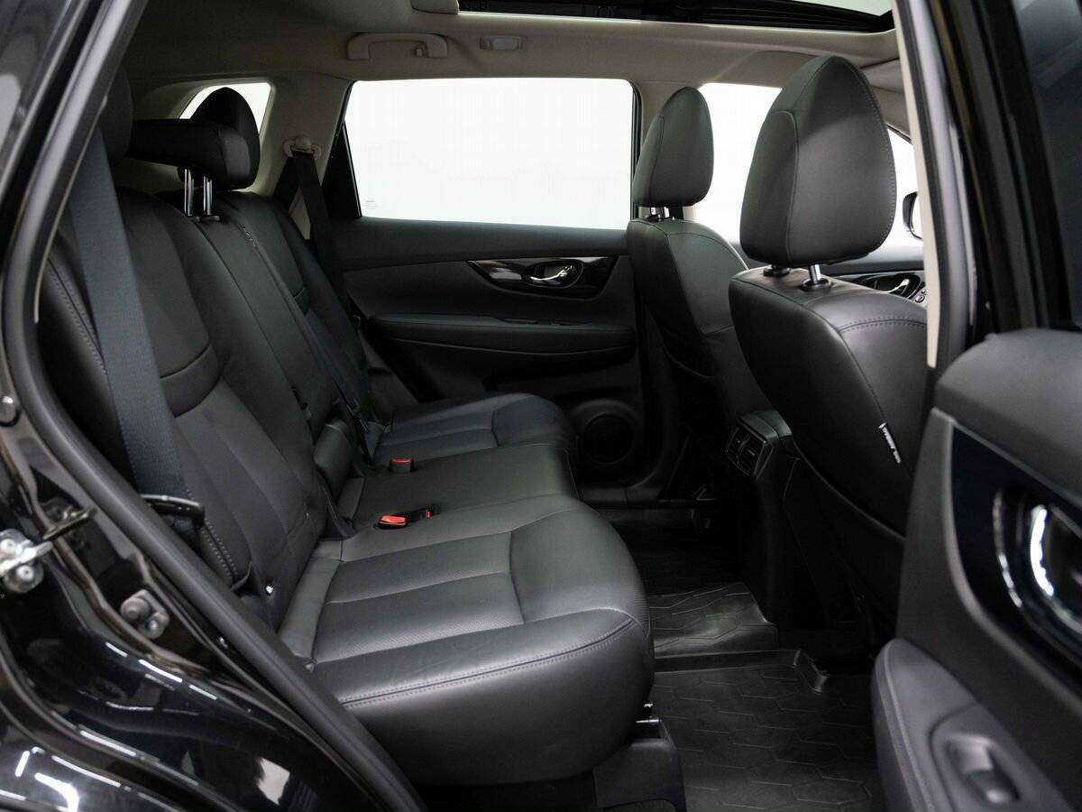 Купить Nissan X-Trail с пробегом. Фото: #9