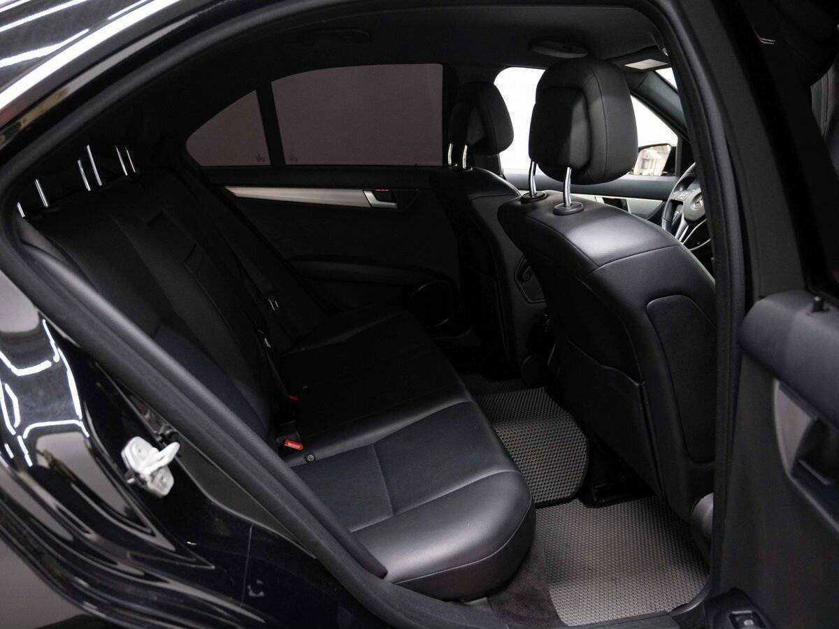 Купить Mercedes-Benz C-Класс с пробегом. Фото: #9