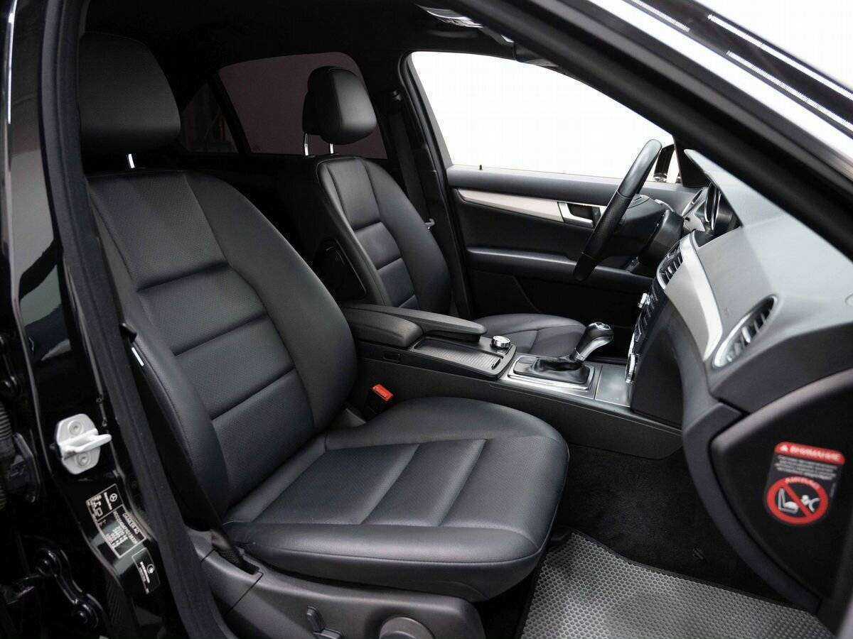 Купить Mercedes-Benz C-Класс с пробегом. Фото: #11