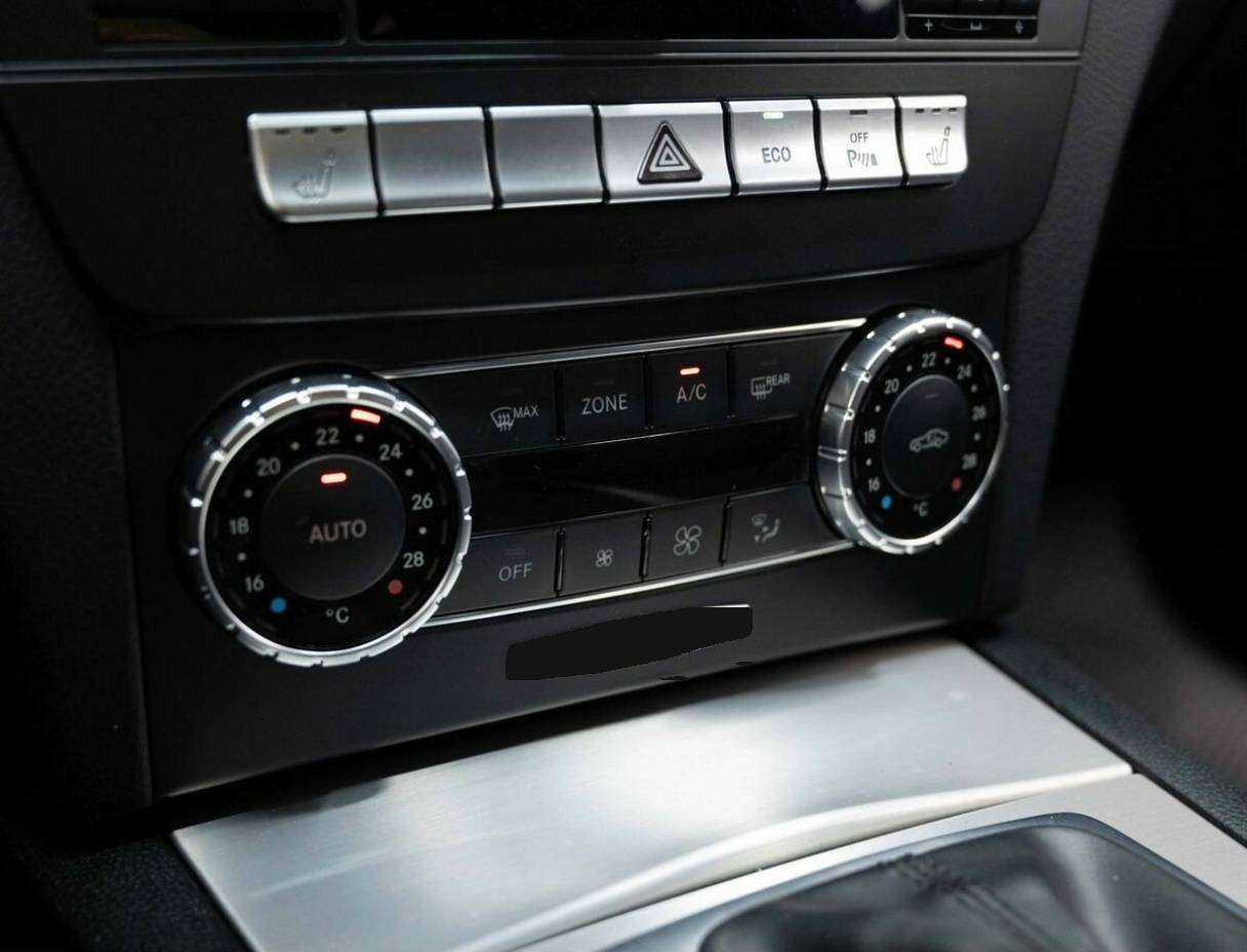 Купить Mercedes-Benz C-Класс с пробегом. Фото: #20