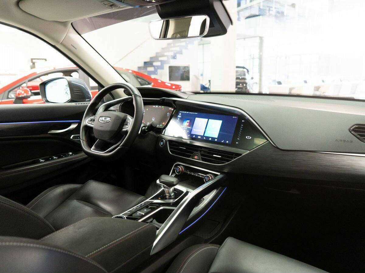 Купить Geely Tugella с пробегом. Фото: #17