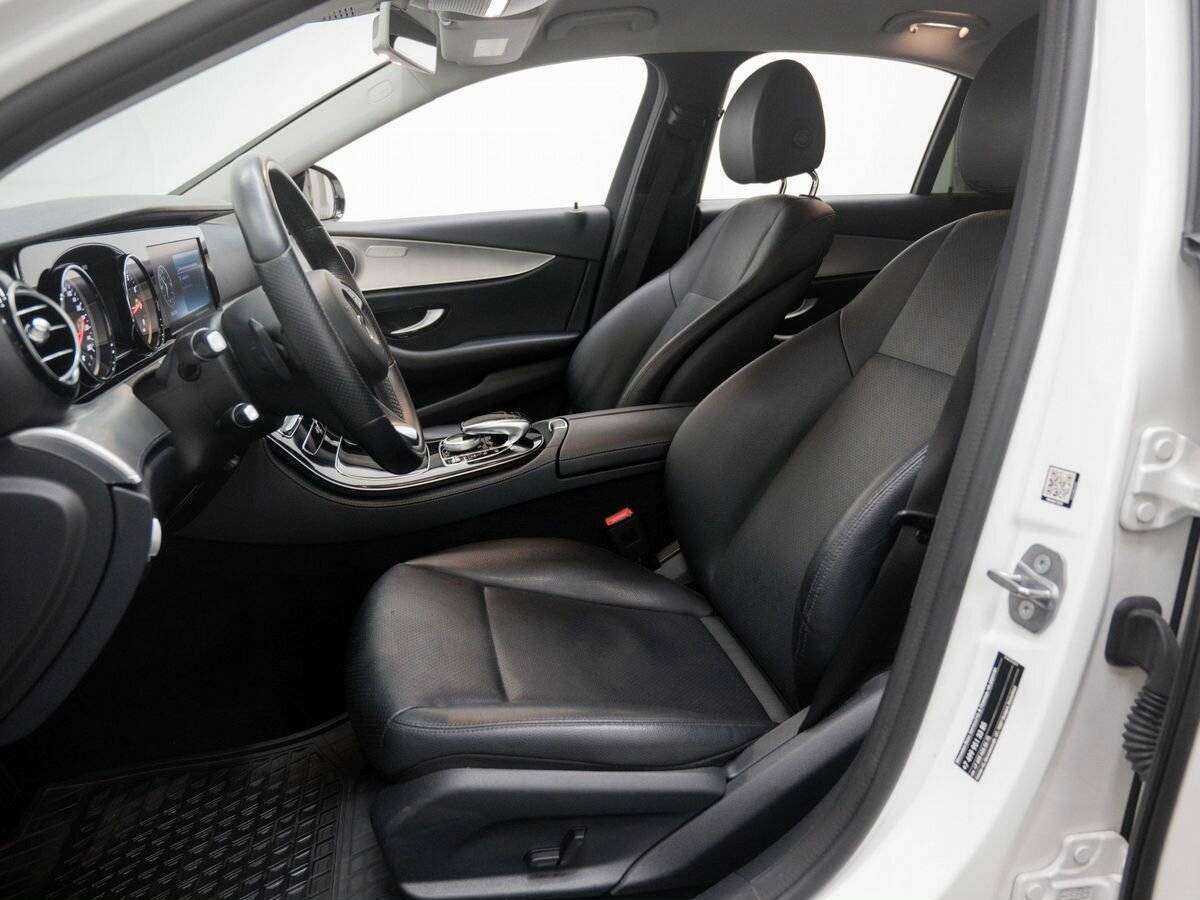 Купить Mercedes-Benz E-Класс с пробегом. Фото: #15