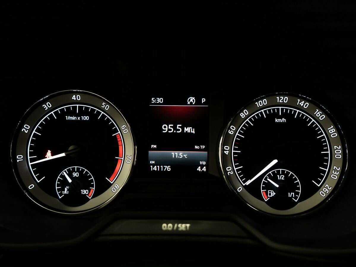 Купить Skoda Octavia с пробегом. Фото: #10