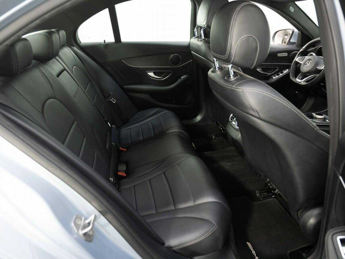 Купить Mercedes-Benz C-Класс с пробегом. Фото: #8