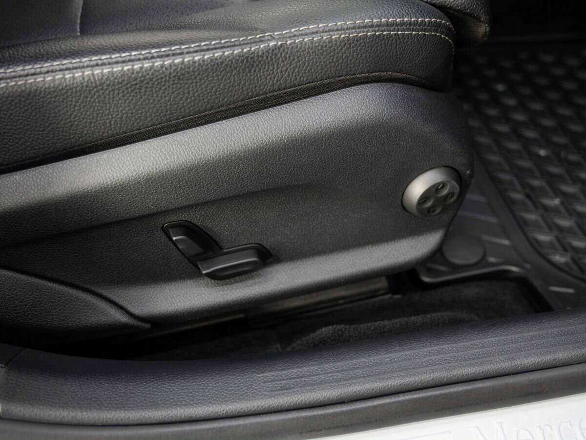 Купить Mercedes-Benz C-Класс с пробегом. Фото: #11