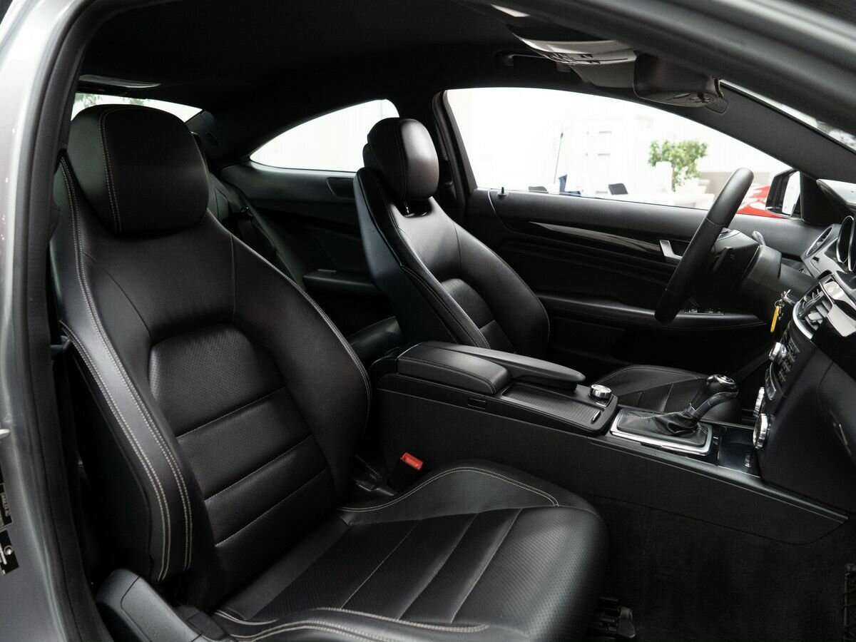 Купить Mercedes-Benz C-Класс с пробегом. Фото: #8