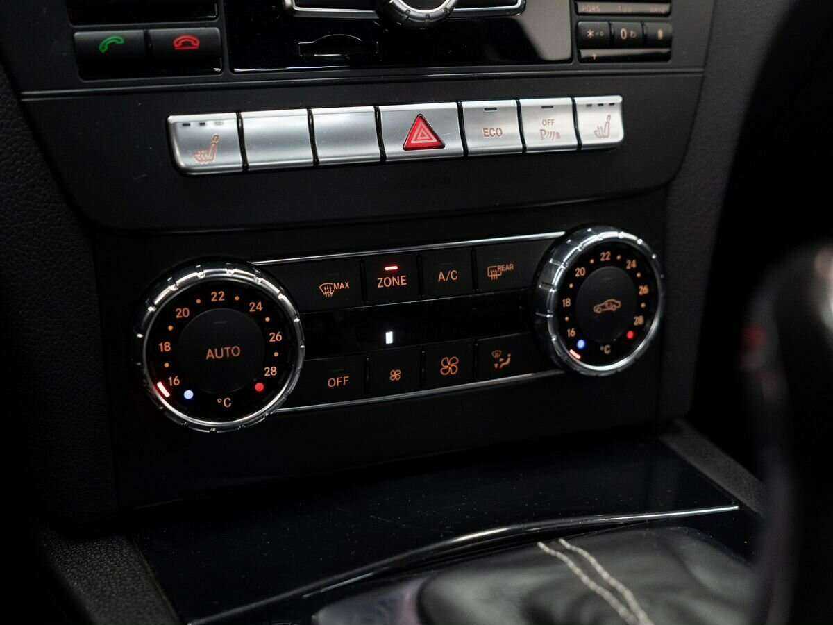 Купить Mercedes-Benz C-Класс с пробегом. Фото: #12