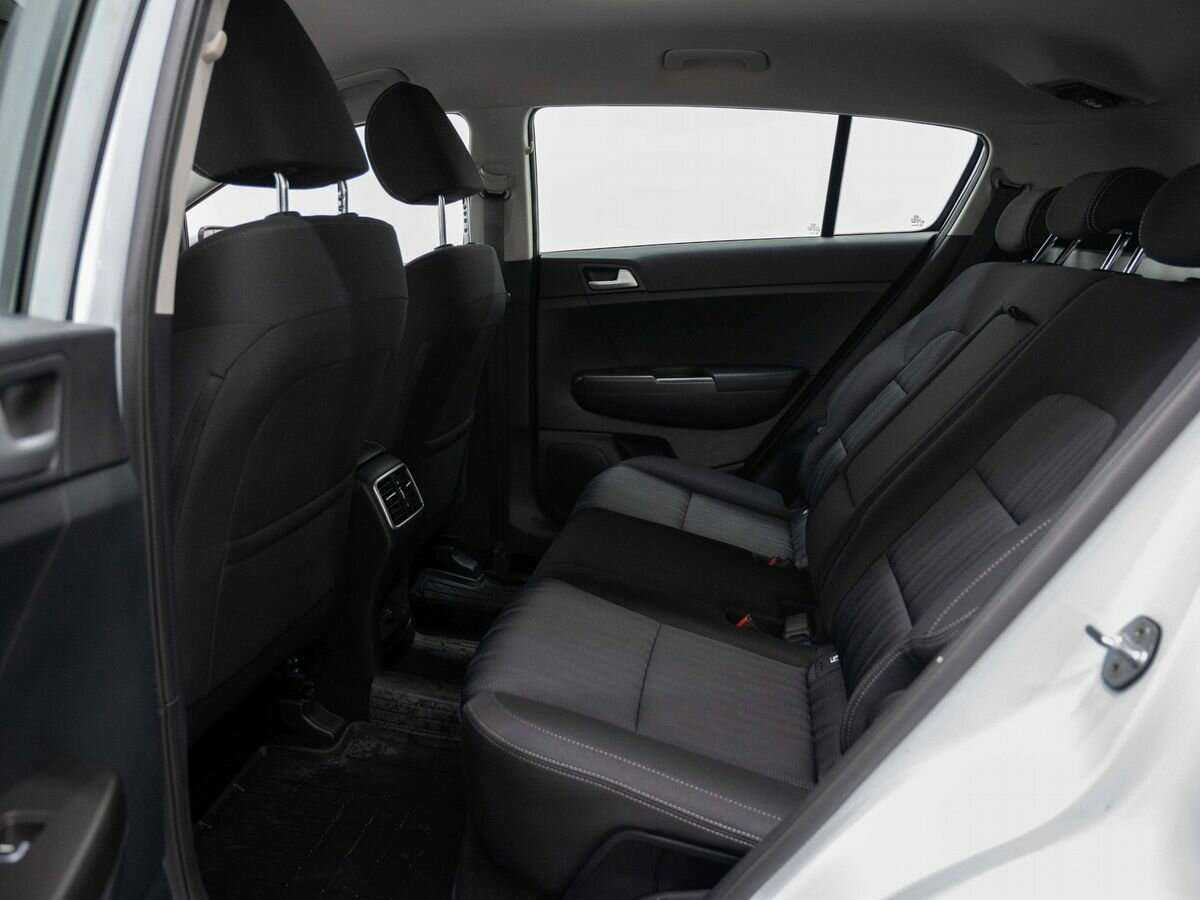 Купить Kia Sportage с пробегом. Фото: #8