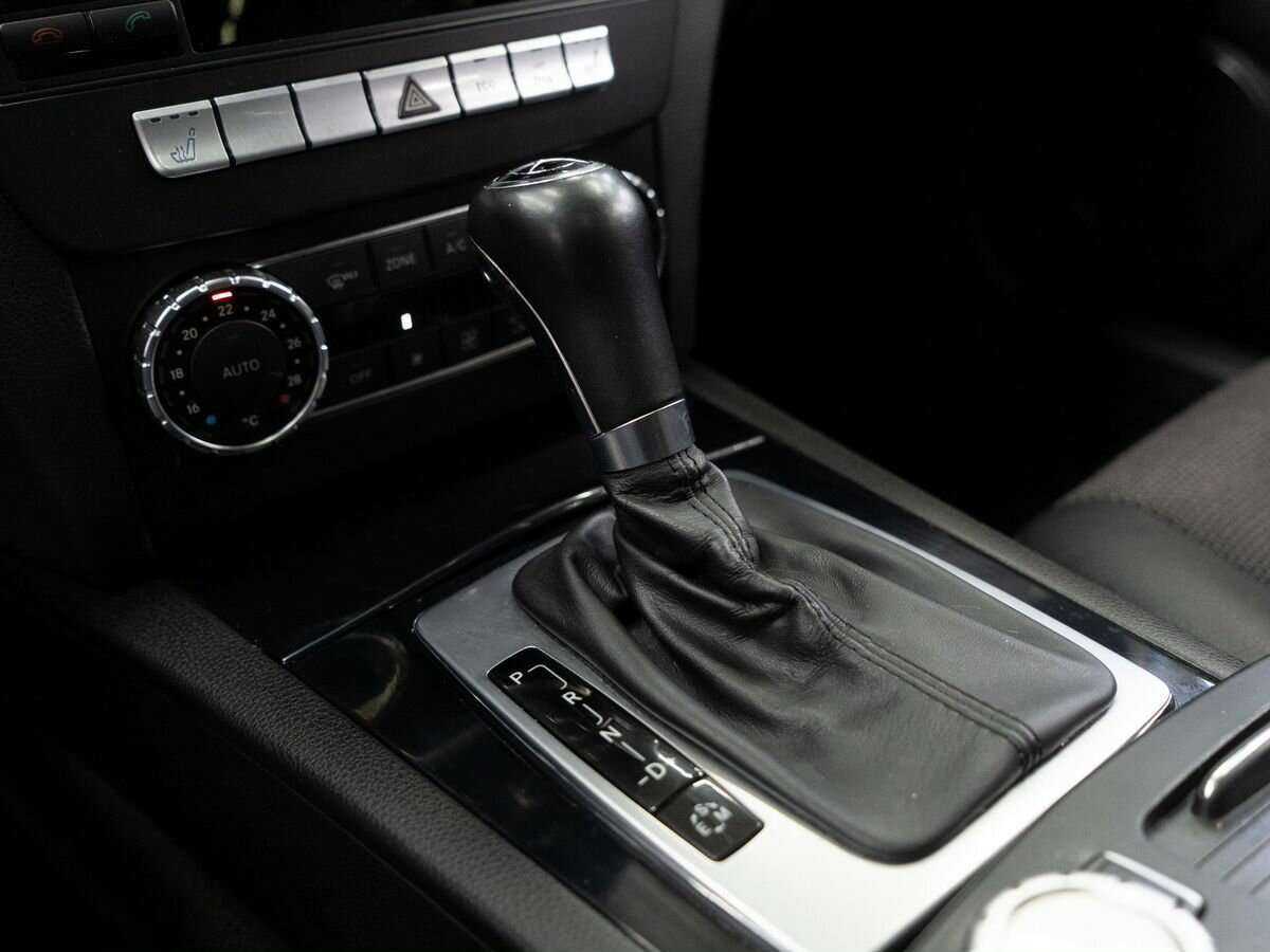 Купить Mercedes-Benz C-Класс с пробегом. Фото: #12