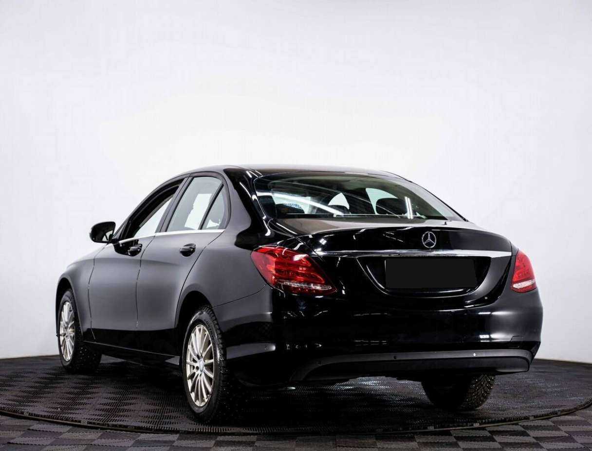 Купить Mercedes-Benz C-Класс с пробегом. Фото: #3