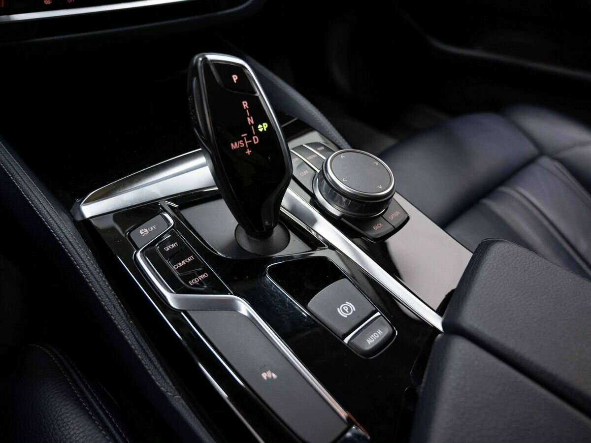 Купить BMW 5 серии с пробегом. Фото: #25