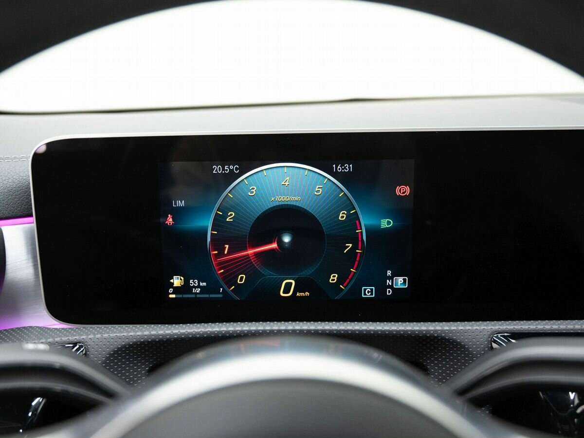 Купить Mercedes-Benz CLA с пробегом. Фото: #14