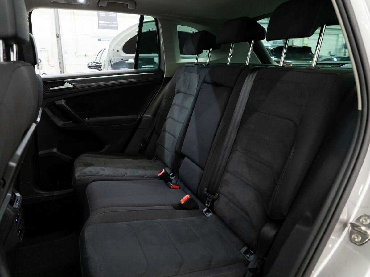 Купить Volkswagen Tiguan с пробегом. Фото: #6