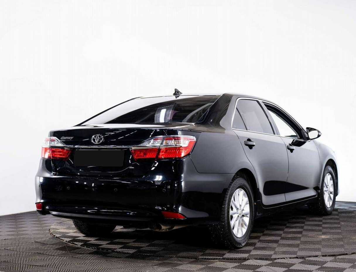 Купить Toyota Camry с пробегом. Фото: #5
