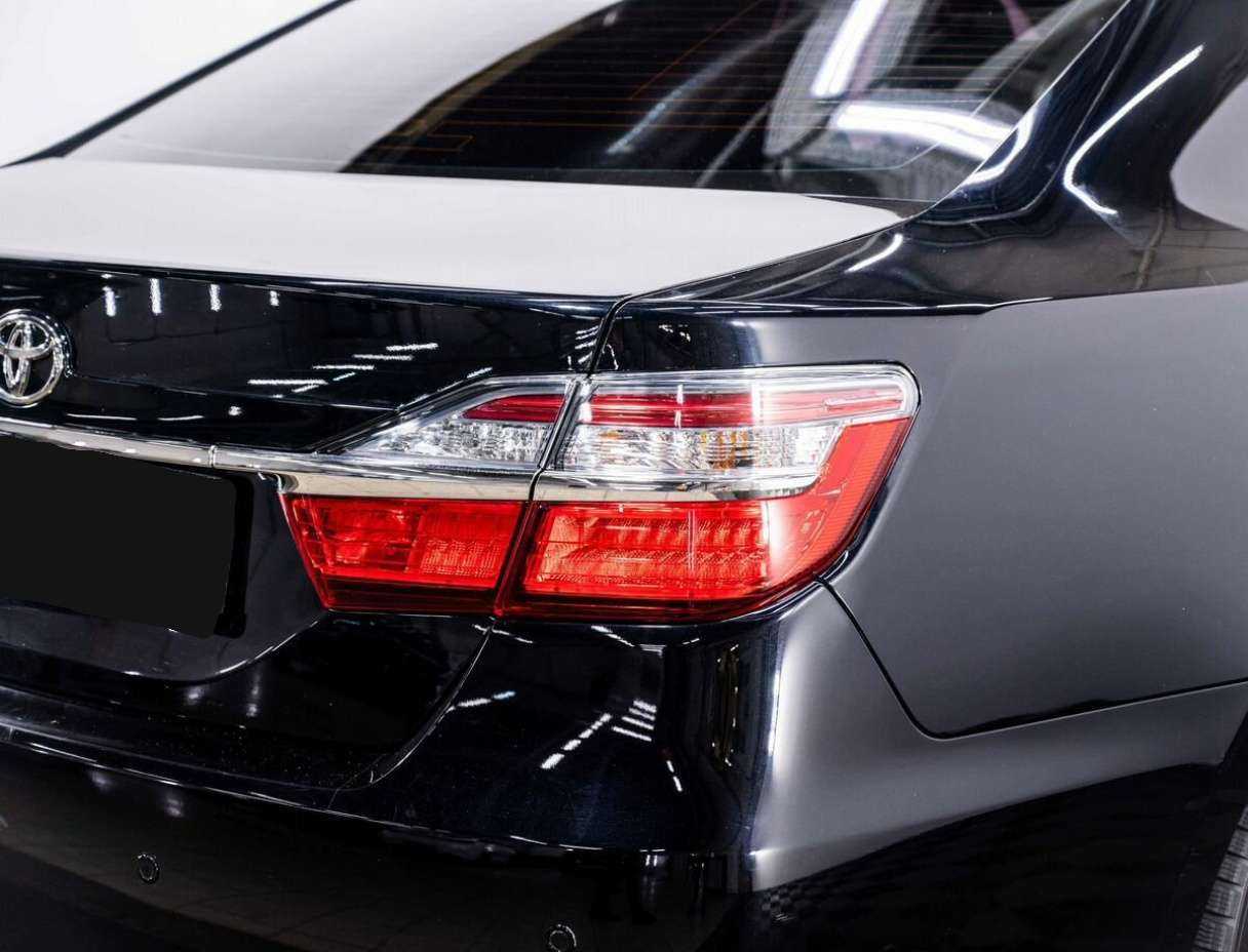 Купить Toyota Camry с пробегом. Фото: #23