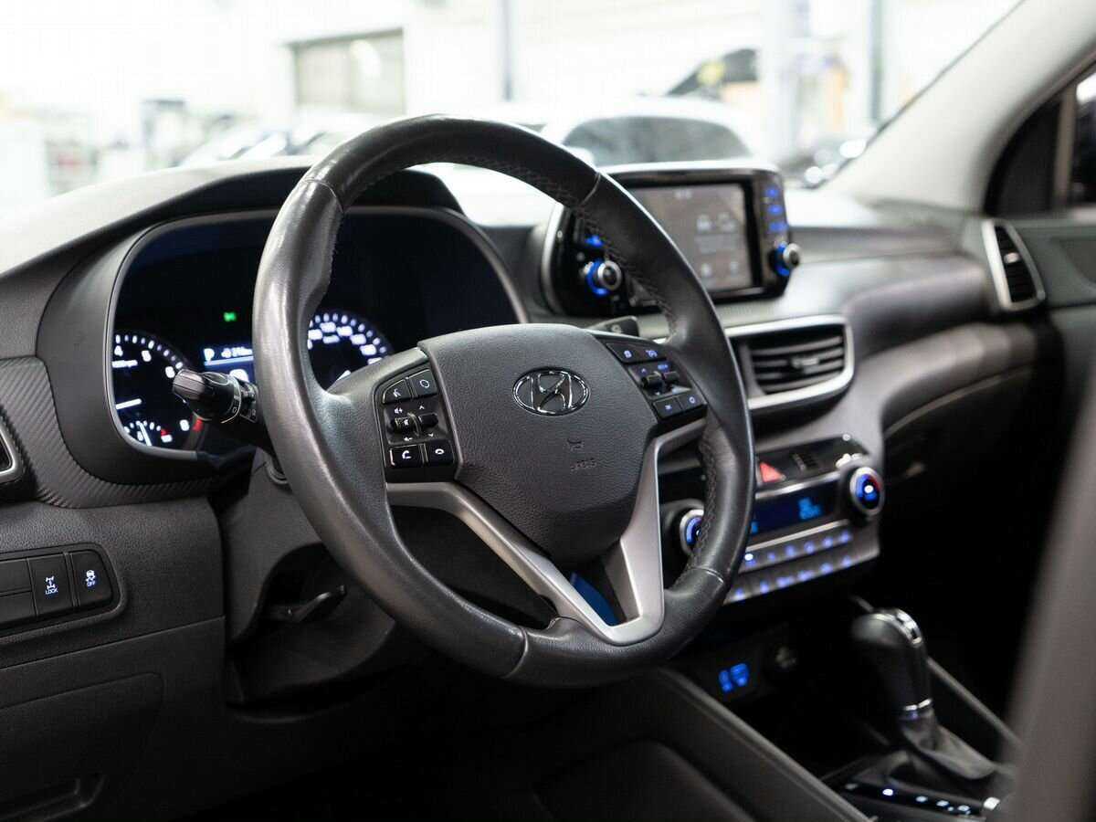 Купить Hyundai Tucson с пробегом. Фото: #4