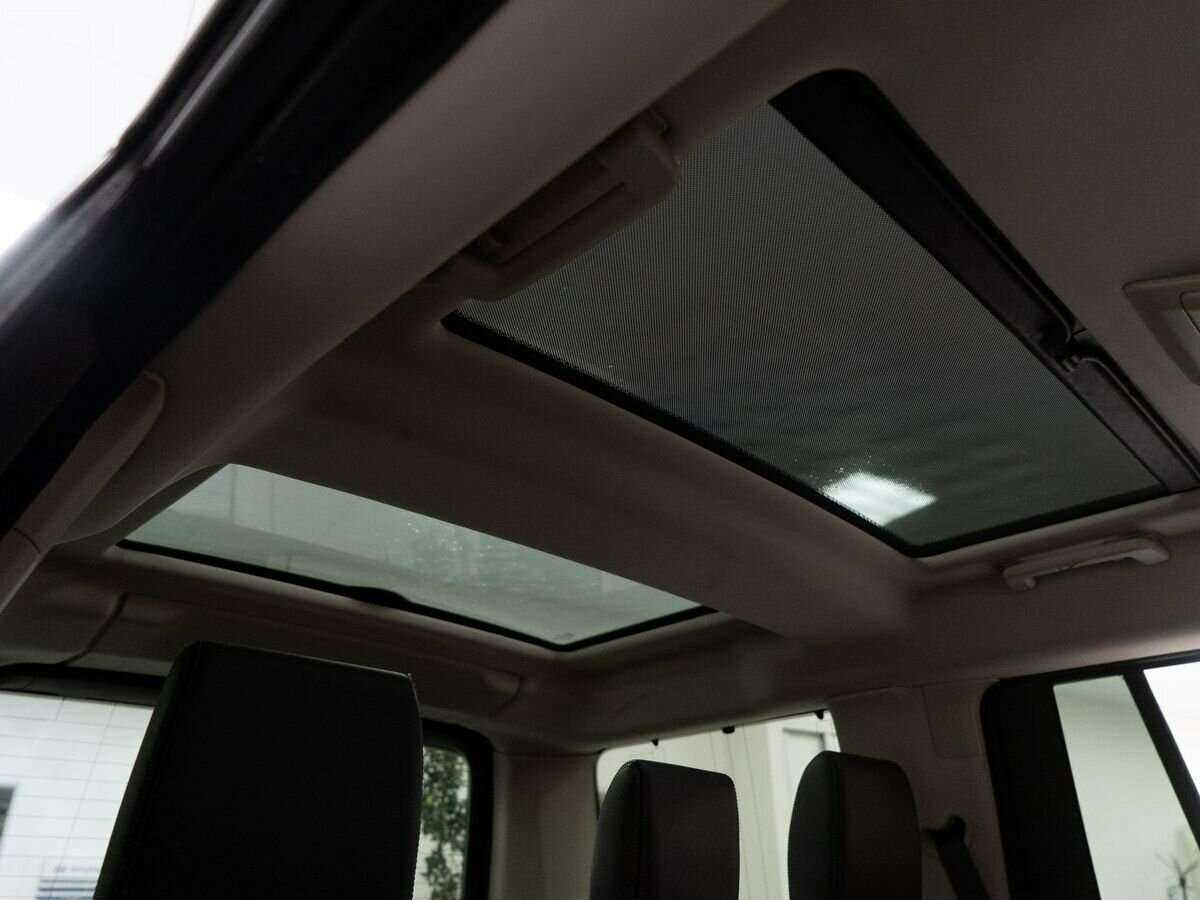 Купить Land Rover Discovery с пробегом. Фото: #14