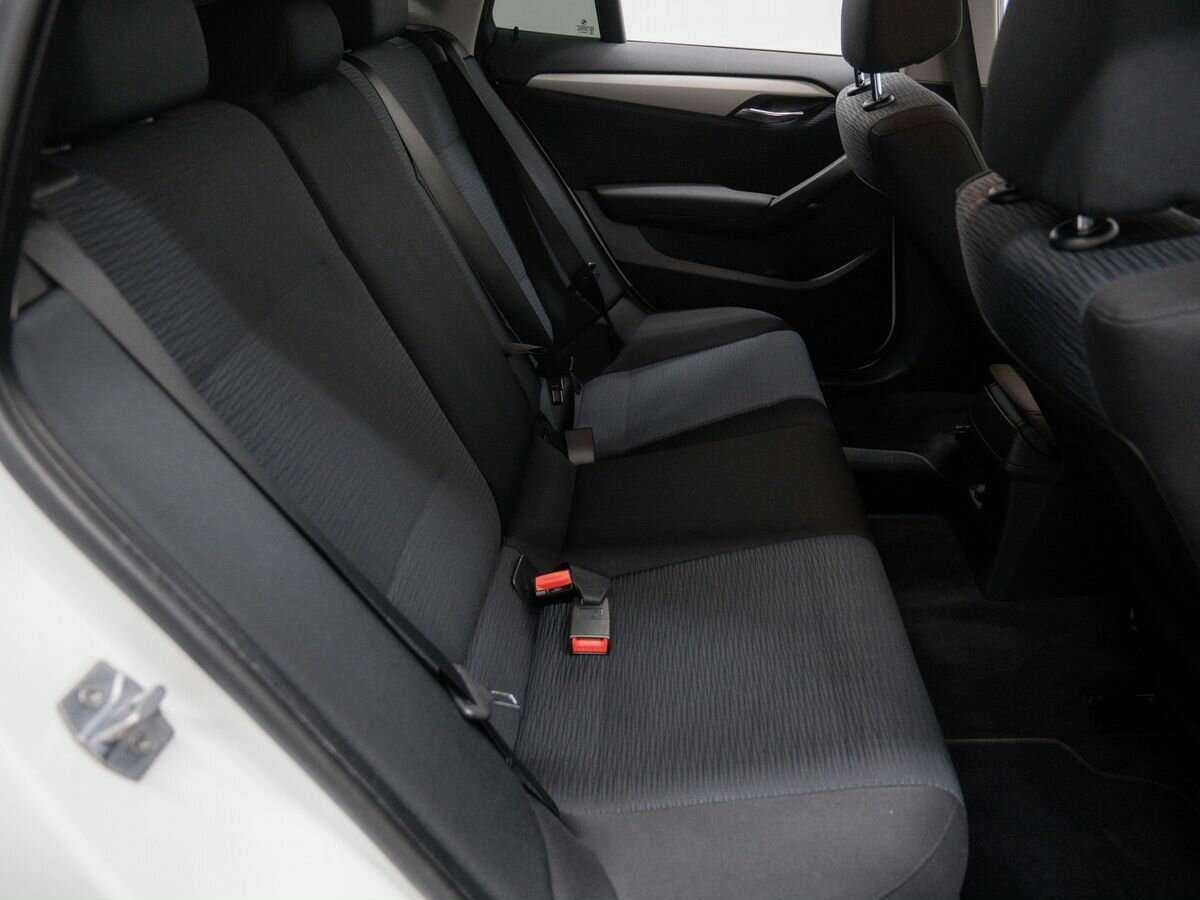 Купить BMW X1 с пробегом. Фото: #9