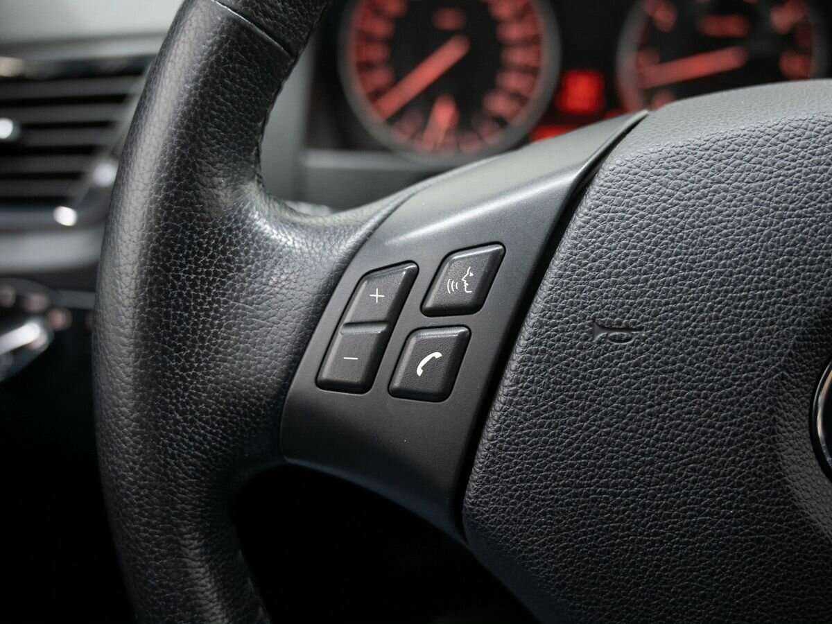 Купить BMW X1 с пробегом. Фото: #17