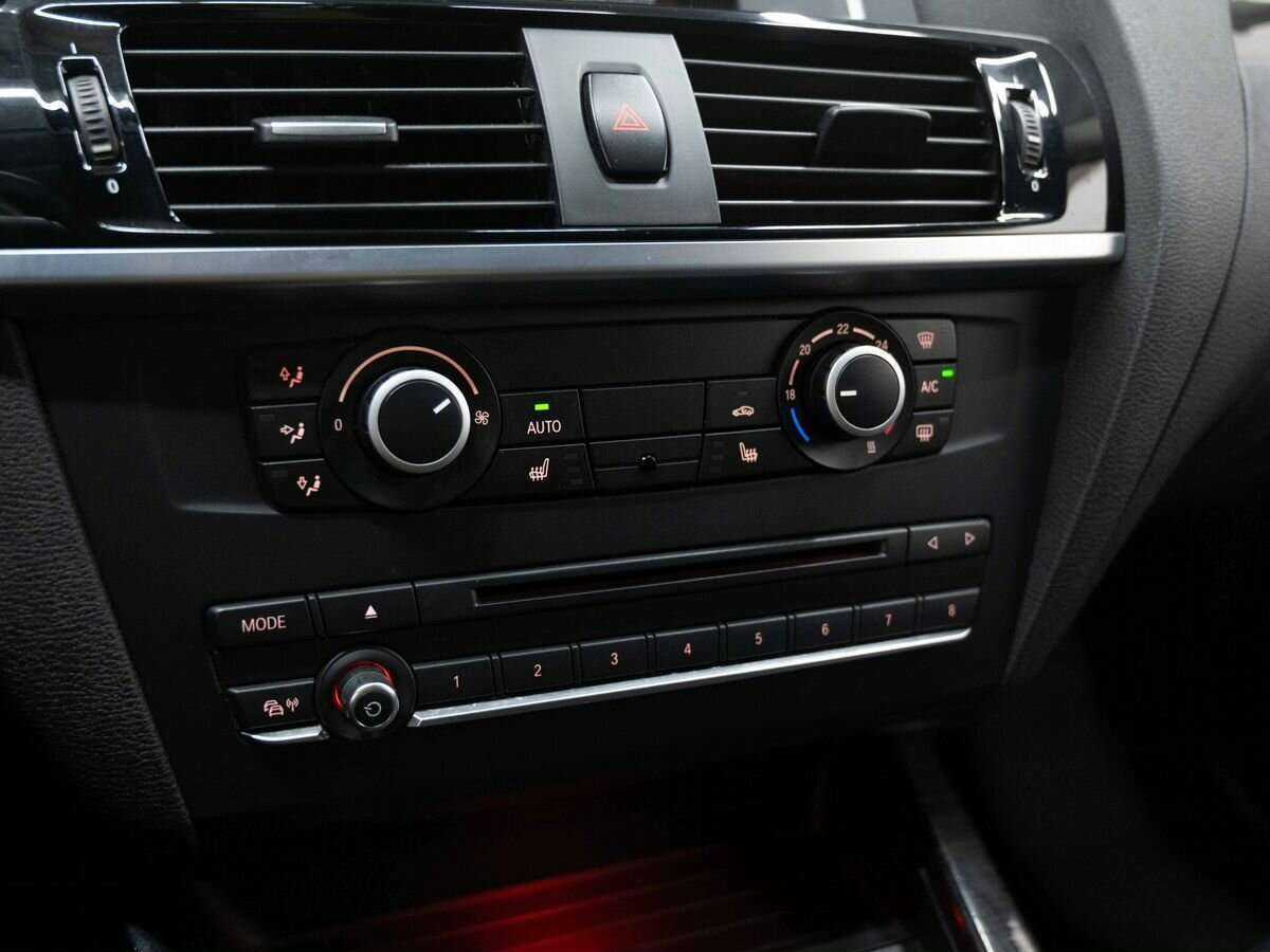 Купить BMW X3 с пробегом. Фото: #18