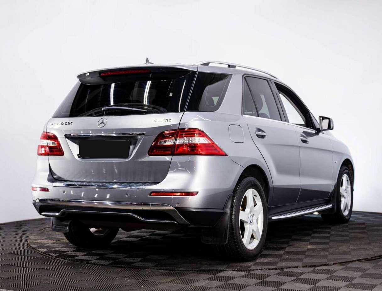 Купить Mercedes-Benz M-Класс с пробегом. Фото: #4