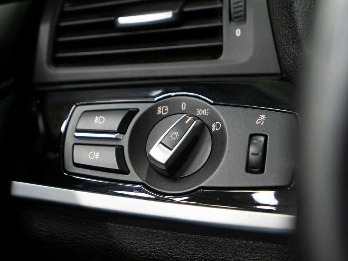 Купить BMW X3 с пробегом. Фото: #16