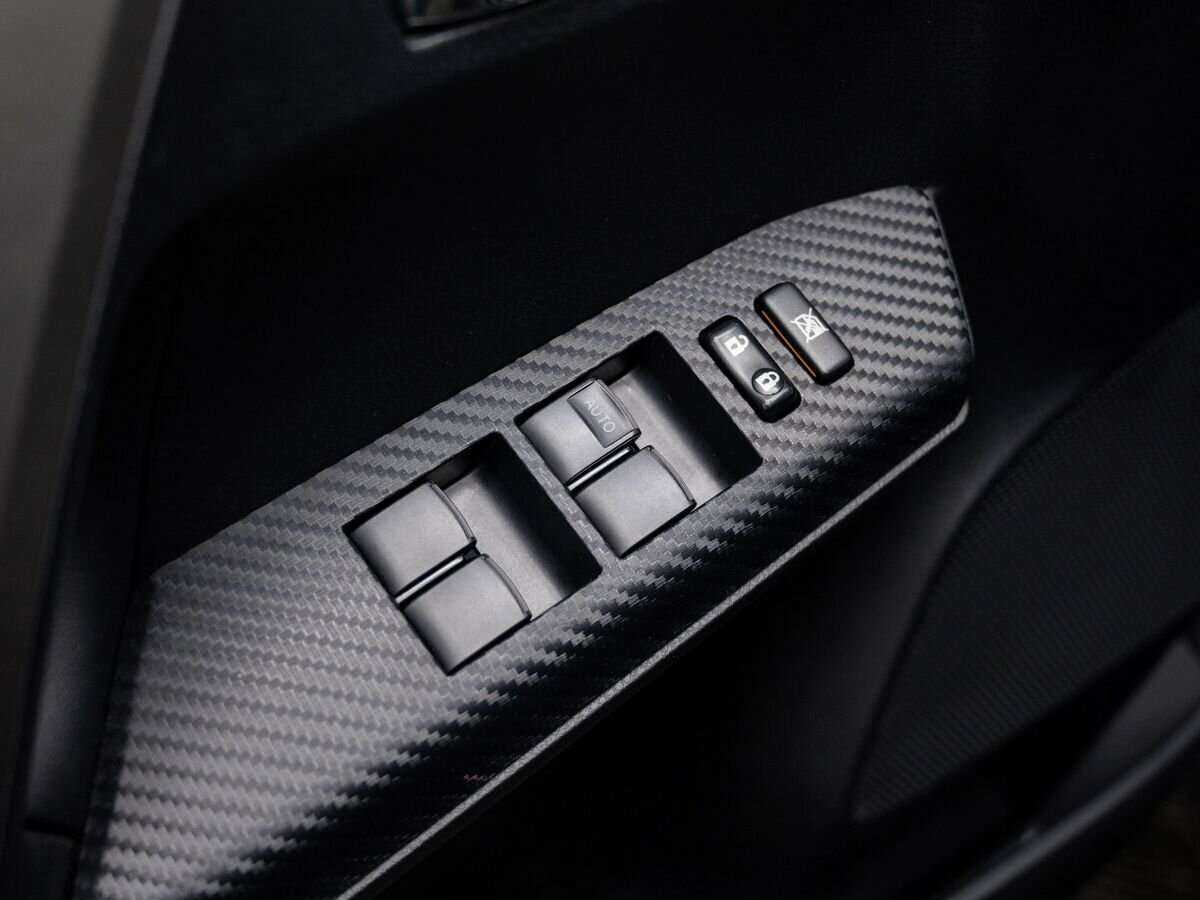 Купить Toyota RAV4 с пробегом. Фото: #15