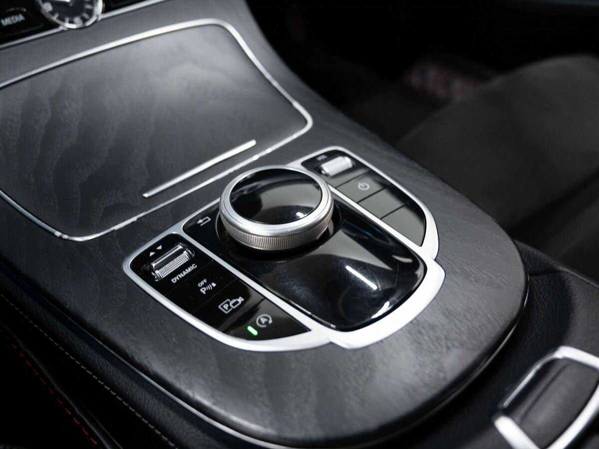 Купить Mercedes-Benz E-Класс с пробегом. Фото: #13