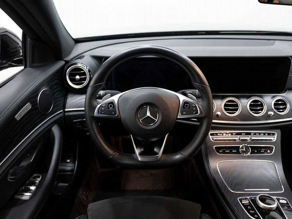 Купить Mercedes-Benz E-Класс с пробегом. Фото: #14