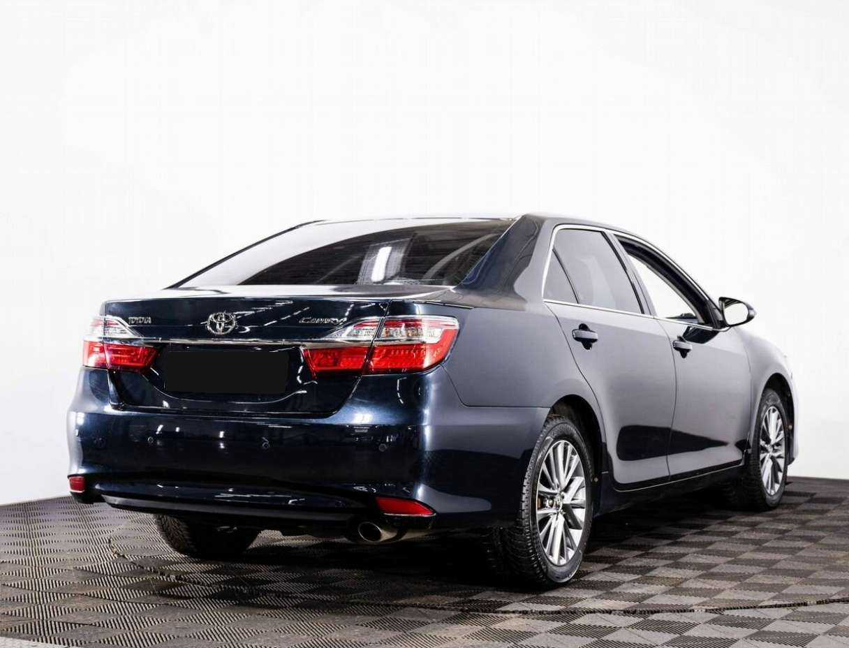 Купить Toyota Camry с пробегом. Фото: #5