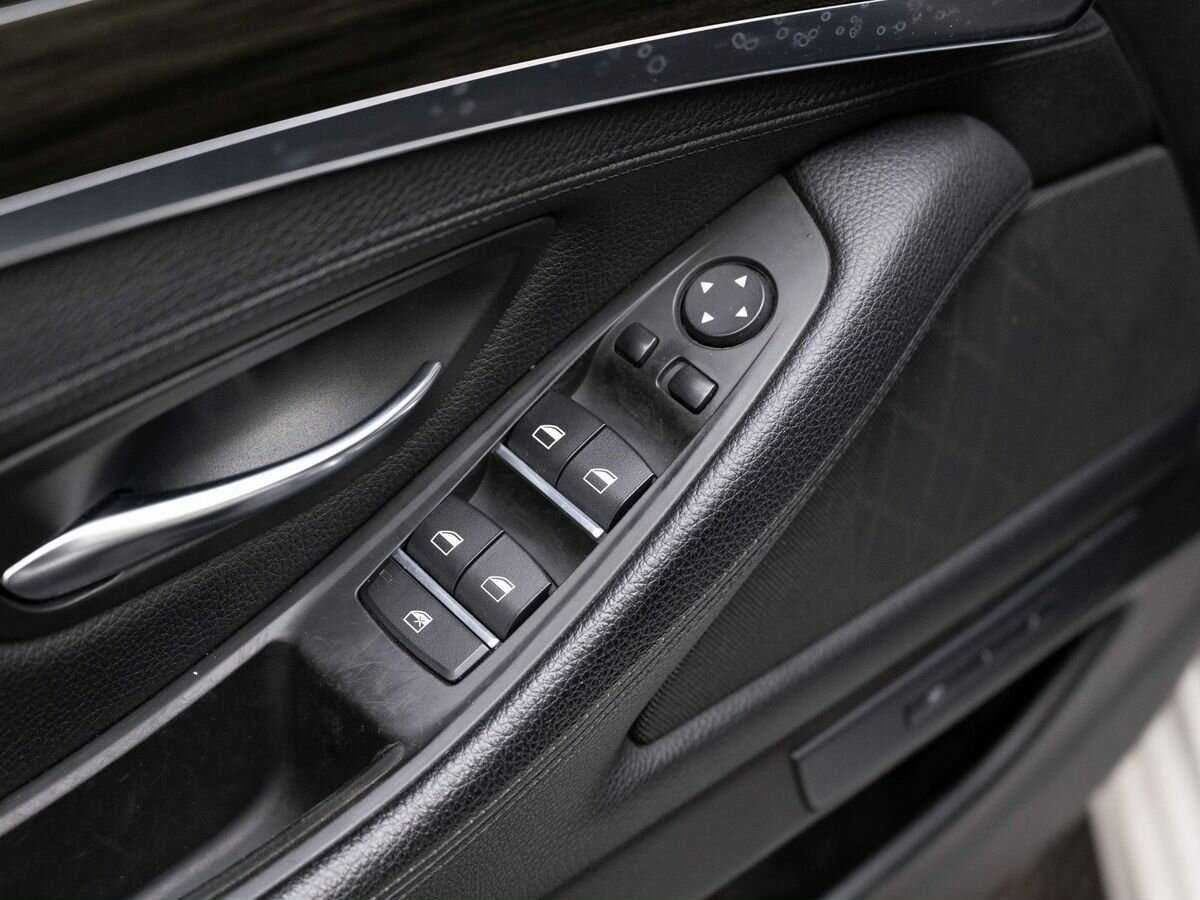 Купить BMW 5 серии с пробегом. Фото: #19