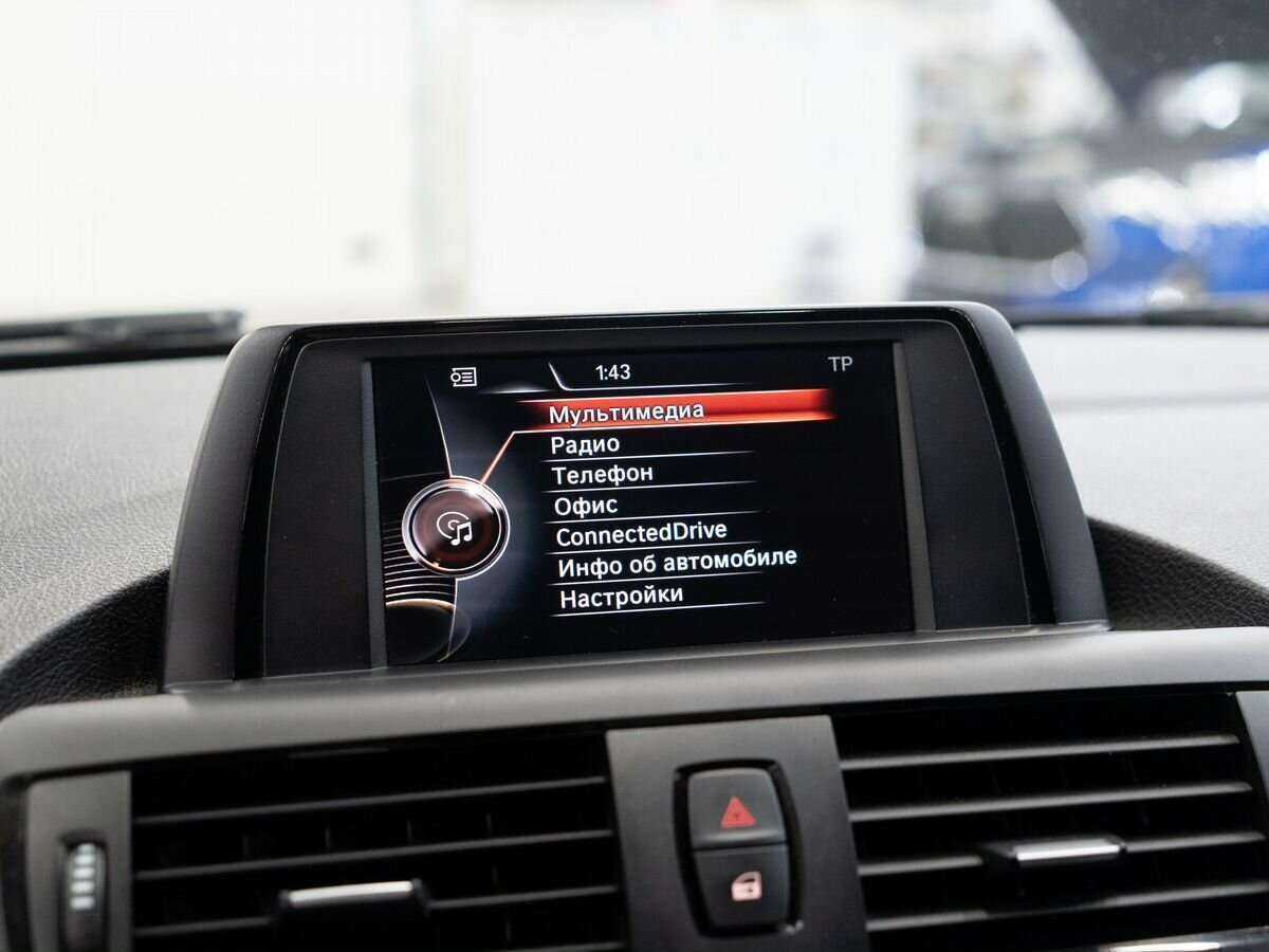 Купить BMW 1 серии с пробегом. Фото: #11