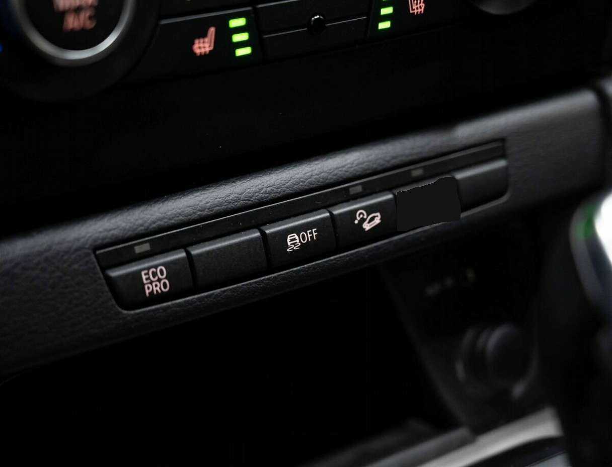 Купить BMW X1 с пробегом. Фото: #18