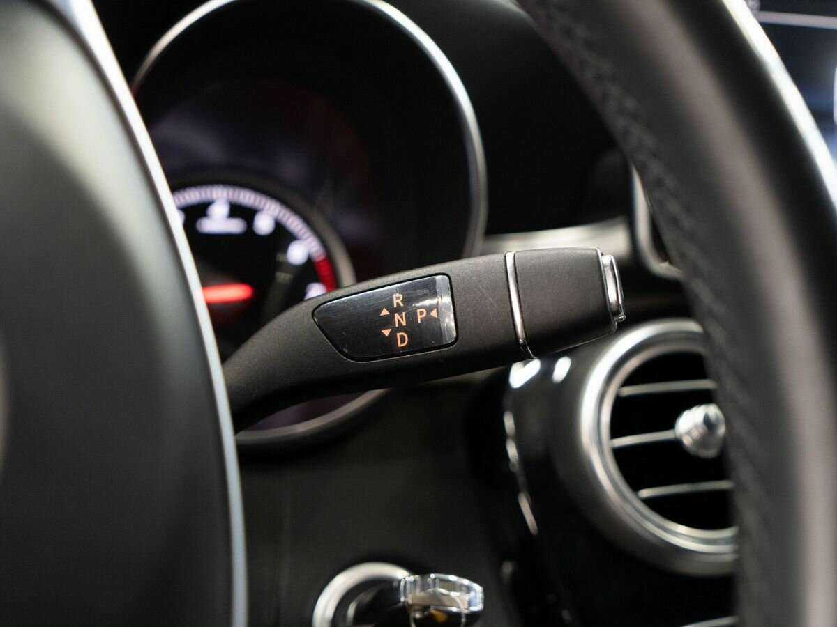 Купить Mercedes-Benz C-Класс с пробегом. Фото: #11