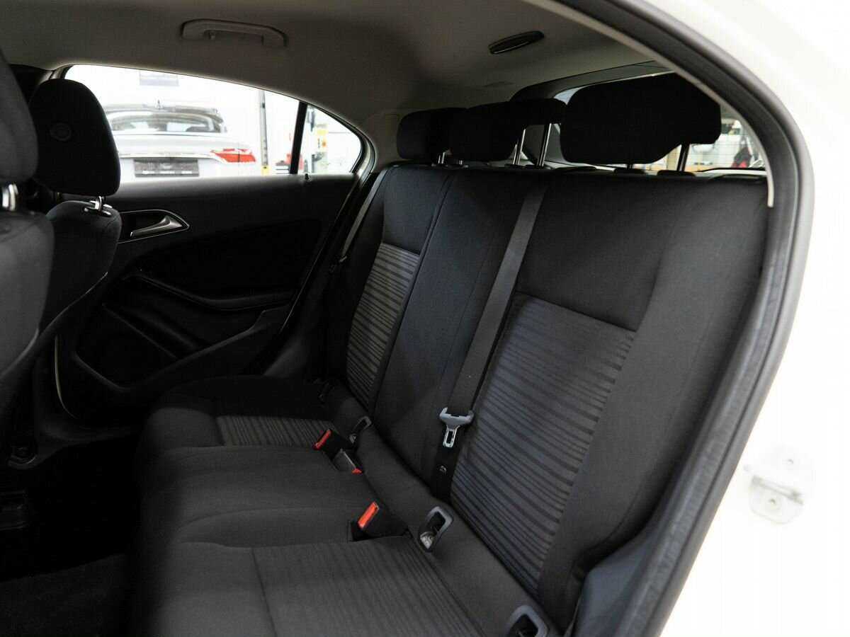 Купить Mercedes-Benz A-Класс с пробегом. Фото: #6