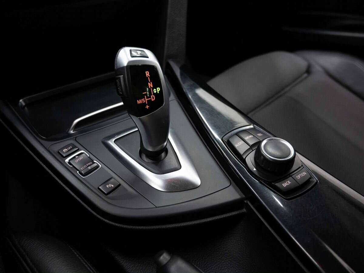 Купить BMW 3 серии с пробегом. Фото: #21