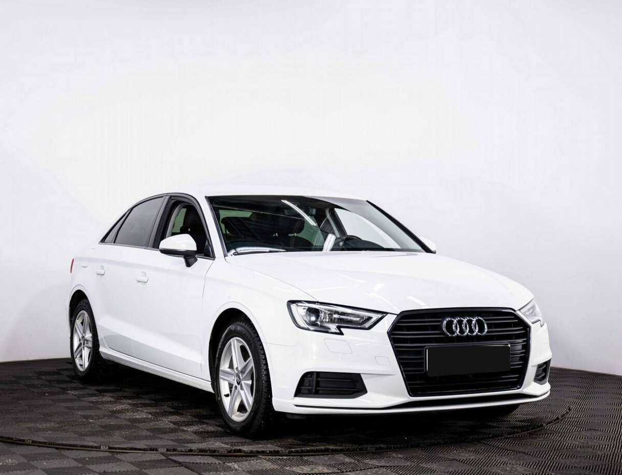 Купить Audi A3 с пробегом. Фото: #2