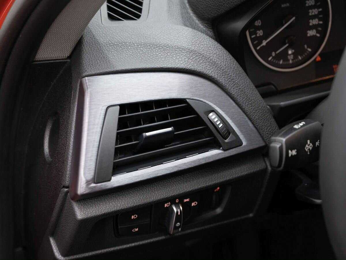 Купить BMW 1 серии с пробегом. Фото: #20