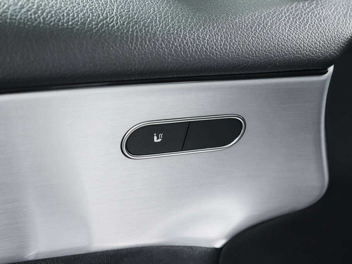 Купить Mercedes-Benz A-Класс с пробегом. Фото: #16