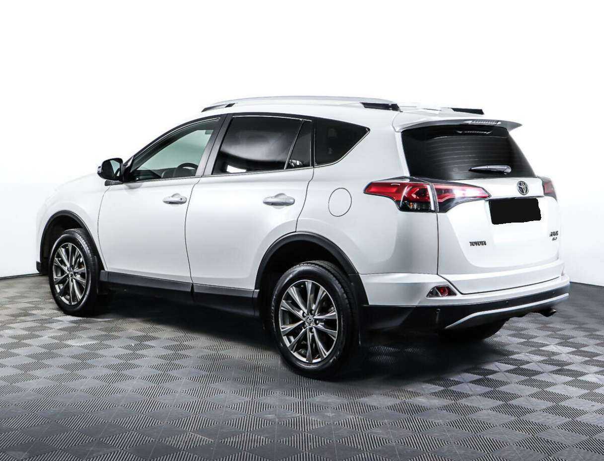Купить Toyota RAV4 с пробегом. Фото: #6