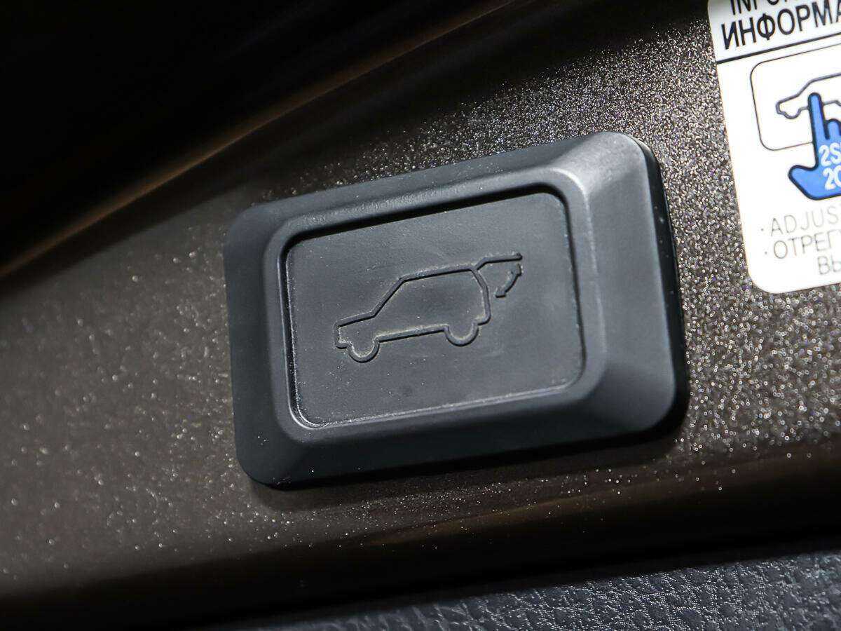 Купить Toyota RAV4 с пробегом. Фото: #16