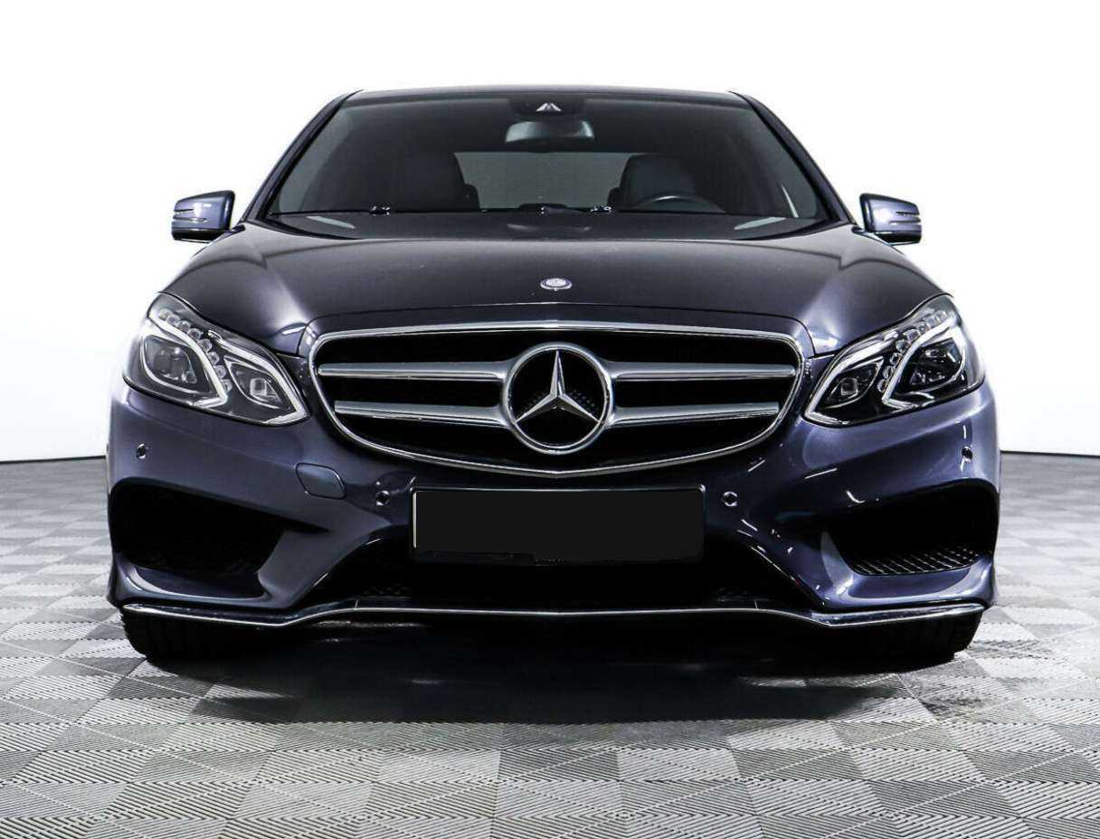 Купить Mercedes-Benz E-Класс с пробегом. Фото: #1