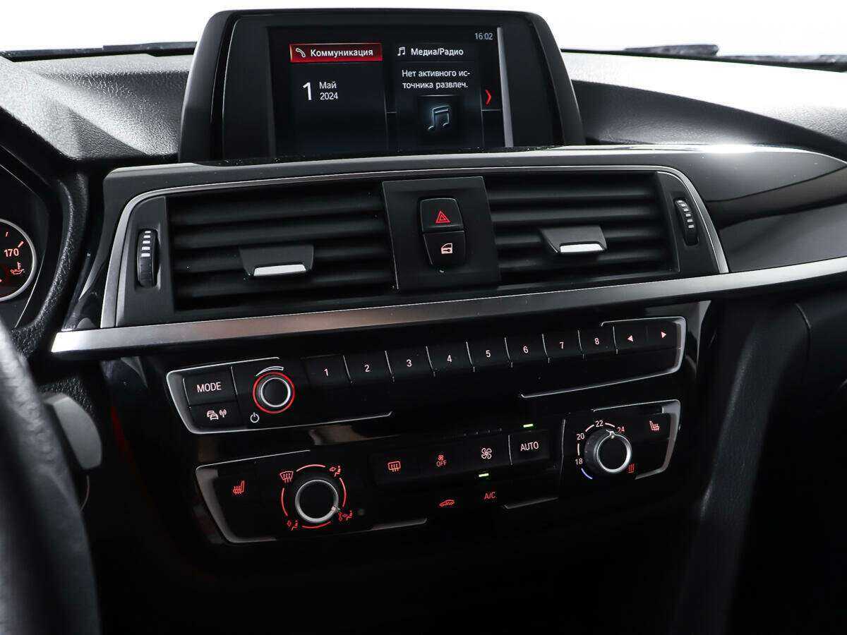 Купить BMW 3 серии с пробегом. Фото: #20